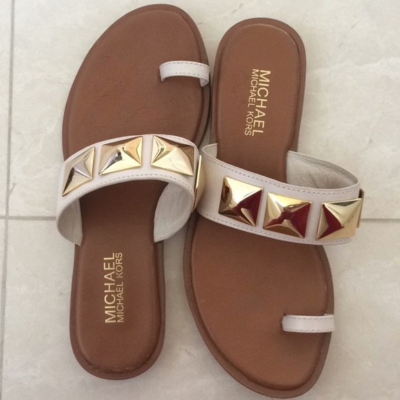 michael kors toe ring sandals